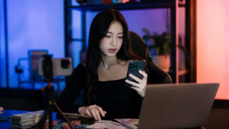 Influencer Malaysia 20 Tahun Hindari Penjara Usai Akui Promosikan Perjudian Daring